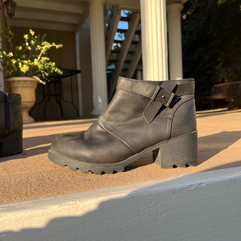 Bearpaw “Thea” Winter Ankle Boot